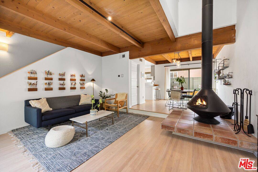 1552   Harvard St 2BR Santa Monica La