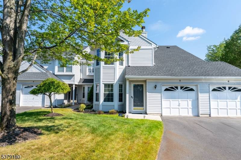 This townhouse is located the sought after Colony Club !