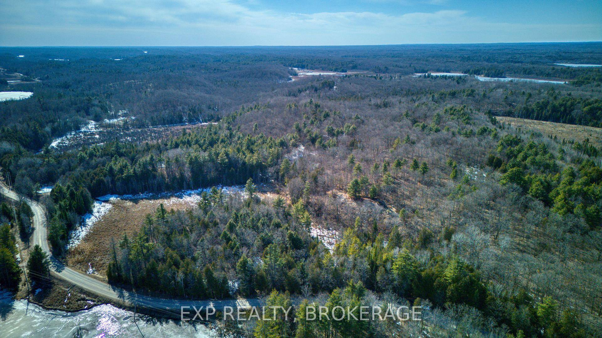 15 Acres of Privacy, Personality amp ; Possibility on Arden Road Your Escape to the Land O Lakes.