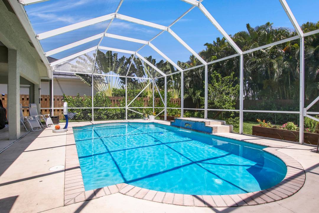 Welcome to Cypress Ridge in Tequesta, FL.