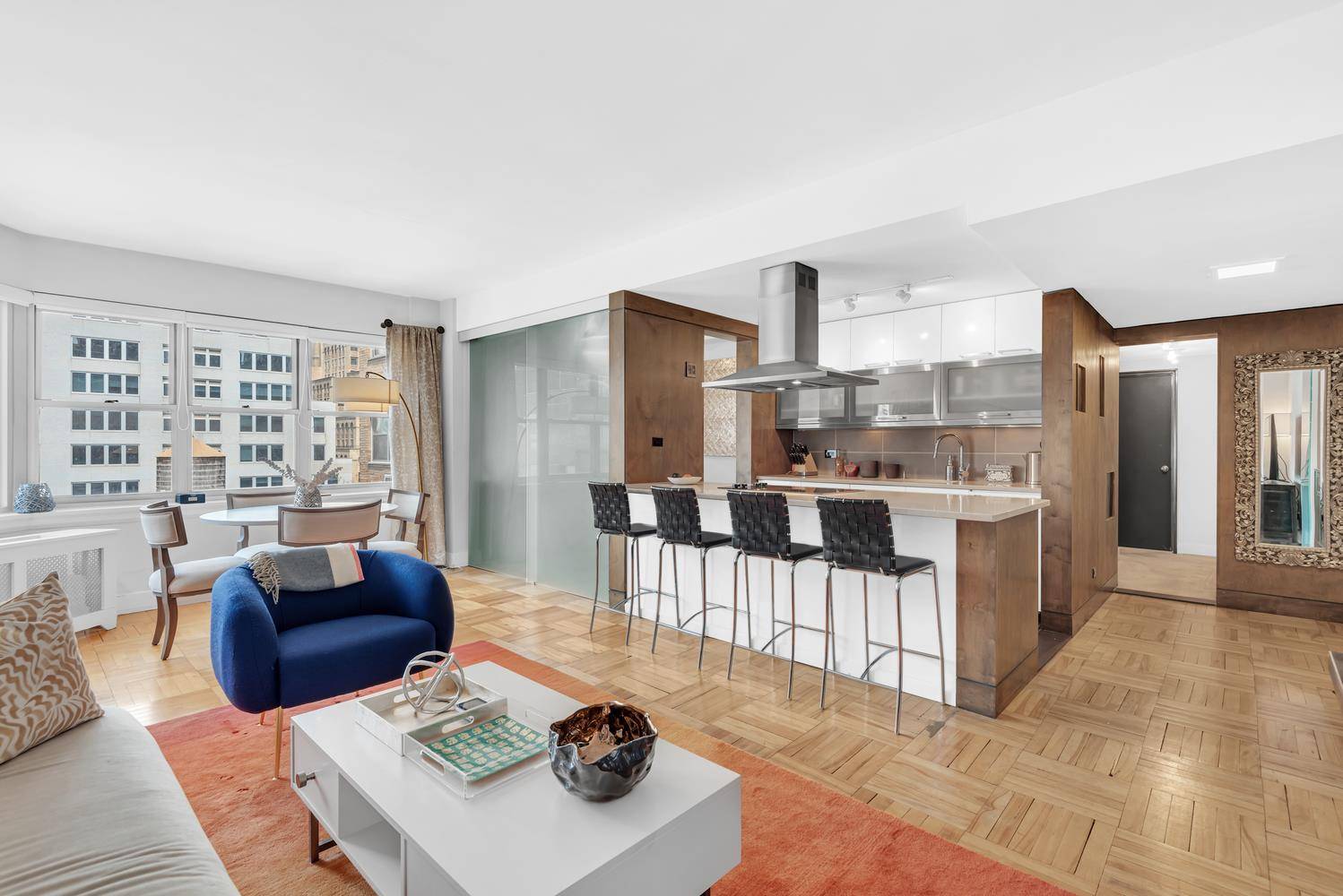 Perfect Junior 4 apartment with low monthlies at 80 Park Avenue, one of Murray Hills most coveted Condominium buildings.
