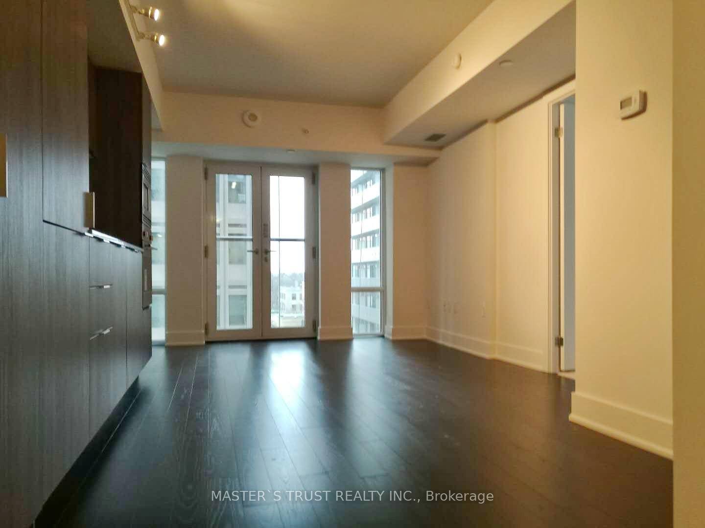 Nov. 2025 move in. 1 Bedroom Condo Unit With West View, In The Heart Of Downtown Toronto, 9' Ceilings, Granite Counter Tops.
