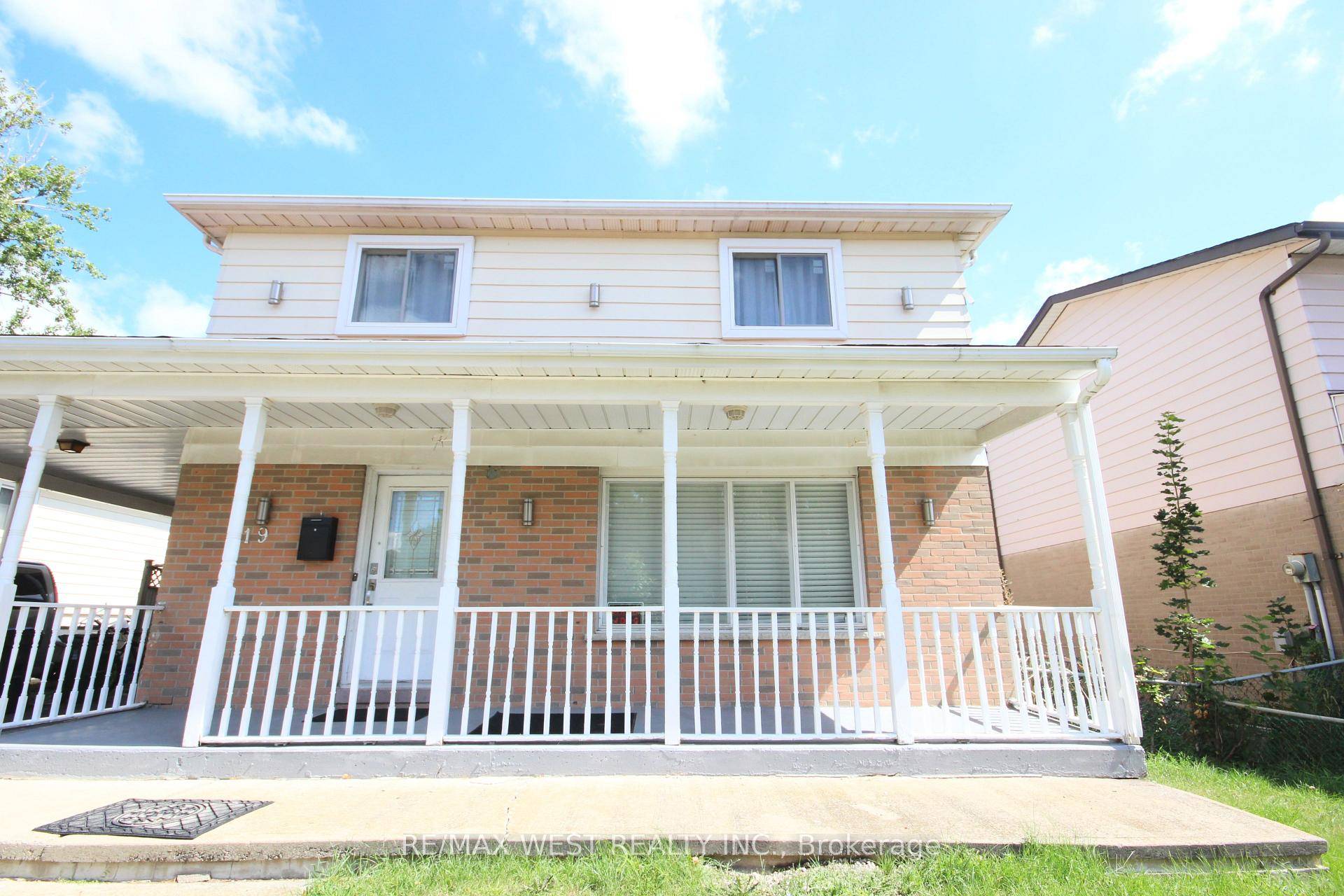 Nestled in a highly sough after location, this charming detached home is just minutes from Humber College, Etobicoke General Hospital, and the LRT, offering unmatched convenience for families, students, and ...