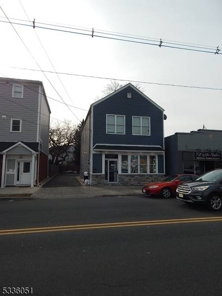 Excellent Oportunity to Own this Renovated Mixed use property Located just blocks from the Train Station.