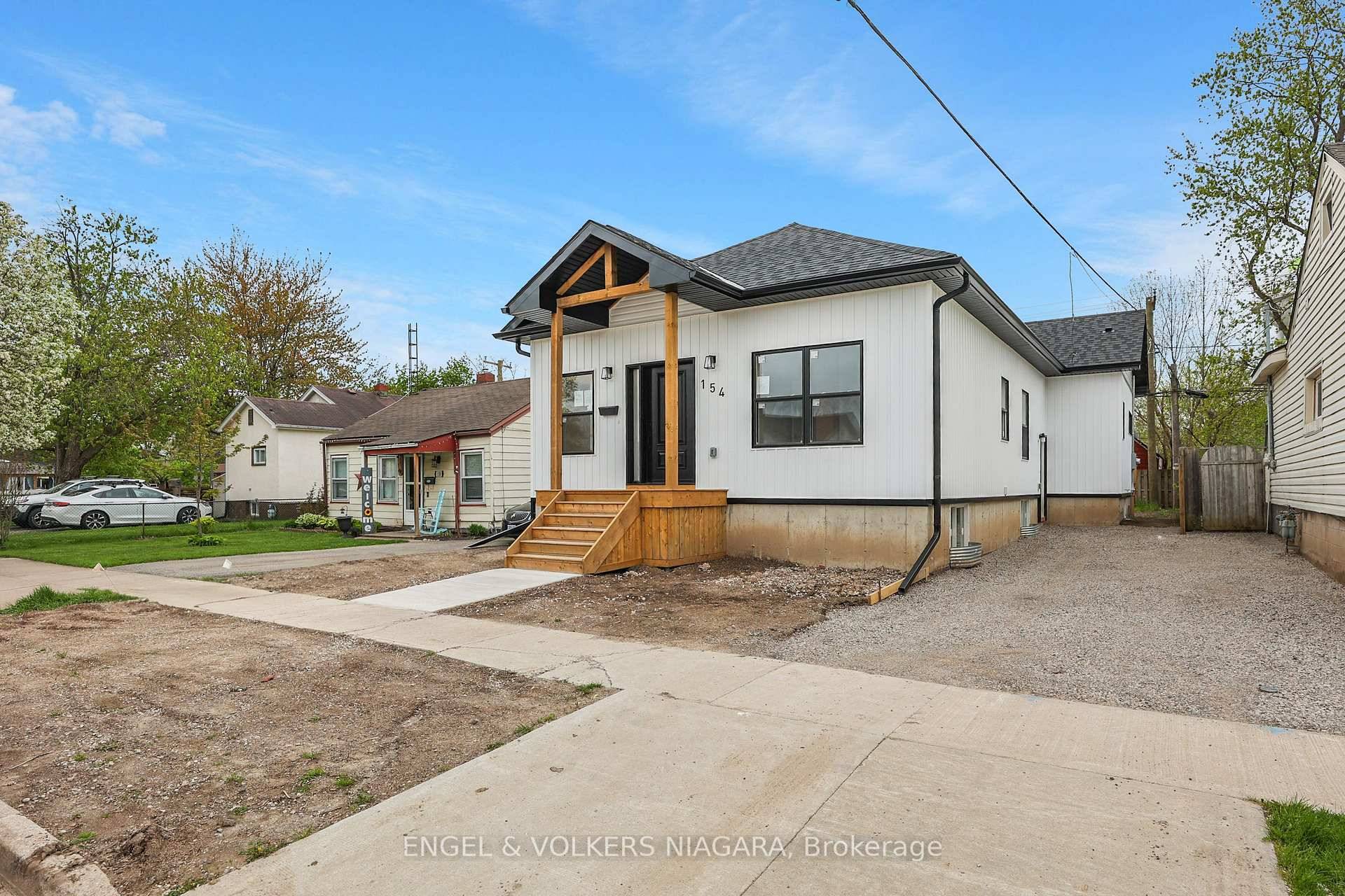 Introducing an impeccable opportunity at 154 Roosevelt in the thriving community of Welland.