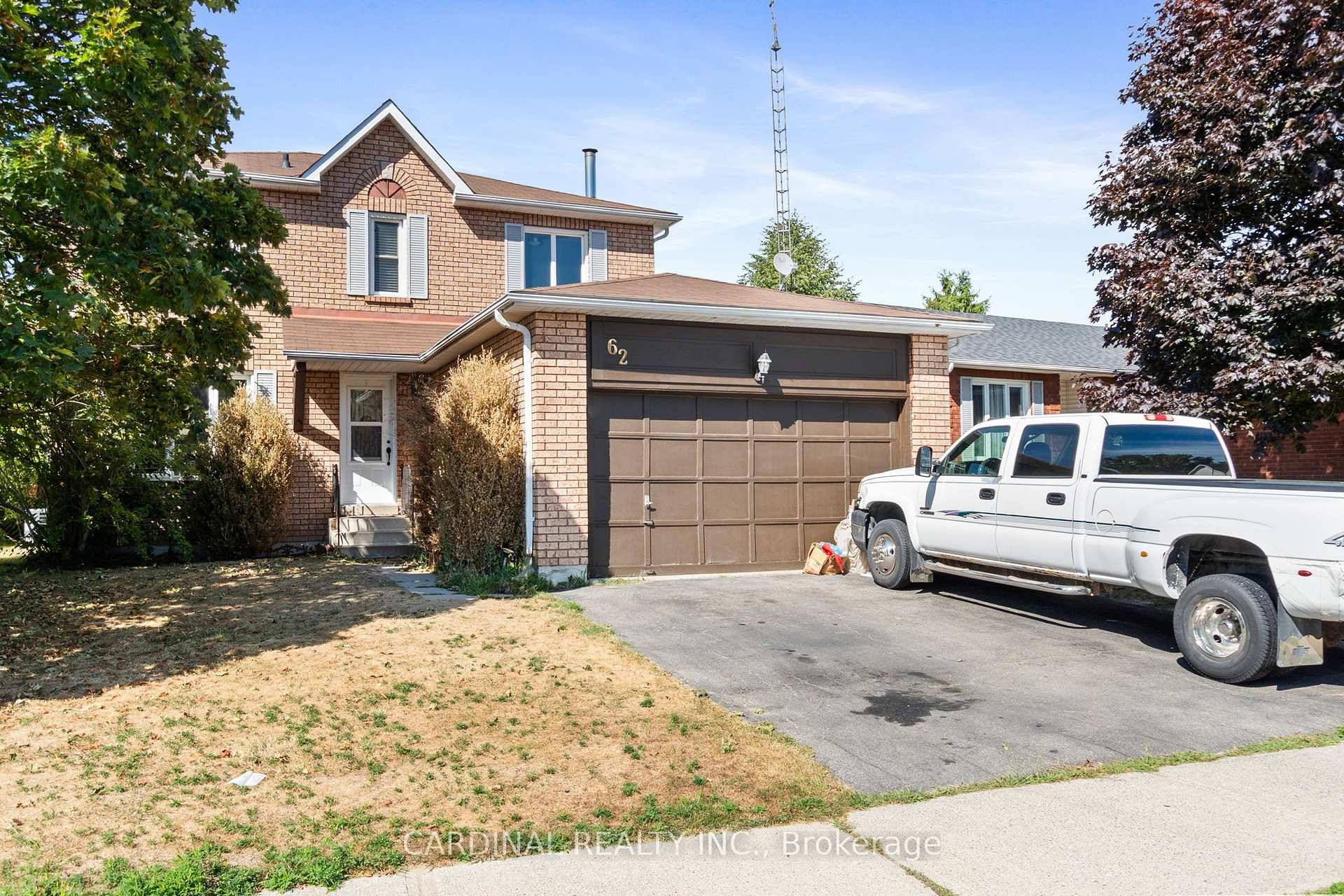 This Great 2 storey family home Features 3 Bedrooms, 3 Bathrooms, Good size garage, Main floor family room with wood Fireplace.