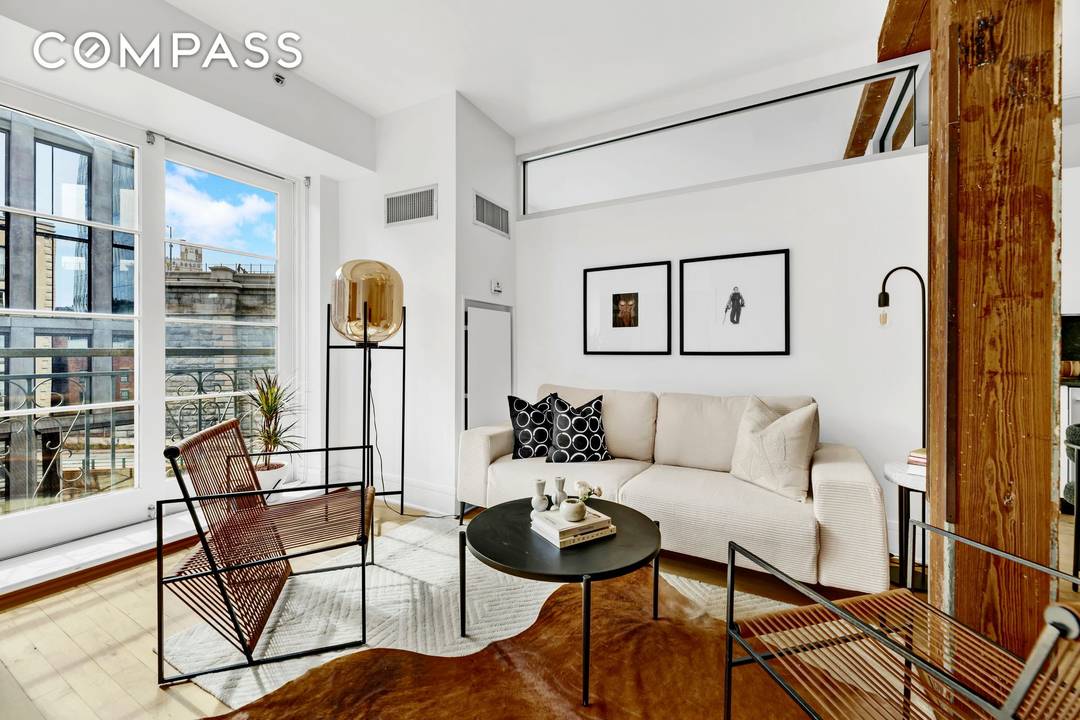 DUMBO LICIOUS EXPANSIVE, SUN FILLED, SOUTH FACING LOFT CONDO INVESTOR amp ; PIED A TERRE READY BIG VIEW, SOARING CEILINGS, FLOOR TO CEILING WINDOWS w TONS OF SOUL amp ; ...