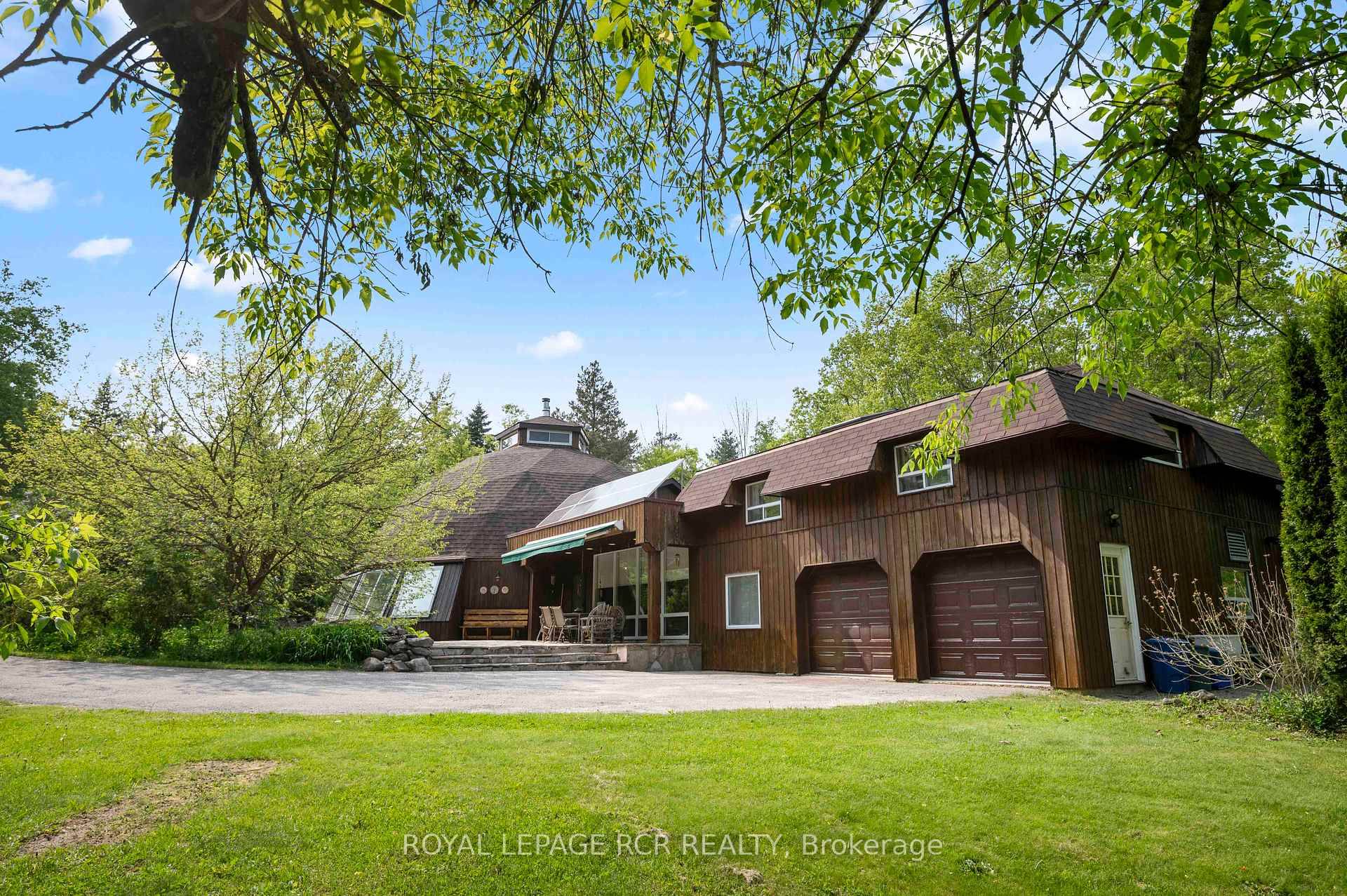 Welcome to your private 10 Acre Eden.
