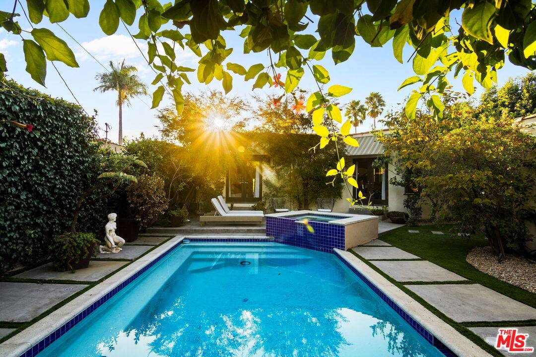 724  N Spaulding Ave 3BR Hollywood Hills East La