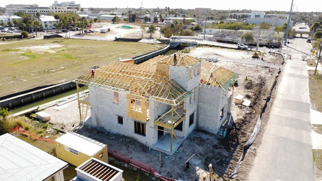 Here is your opportunity to experience this groundbreaking development connecting Fort Pierce's historic downtown with Edgartown.