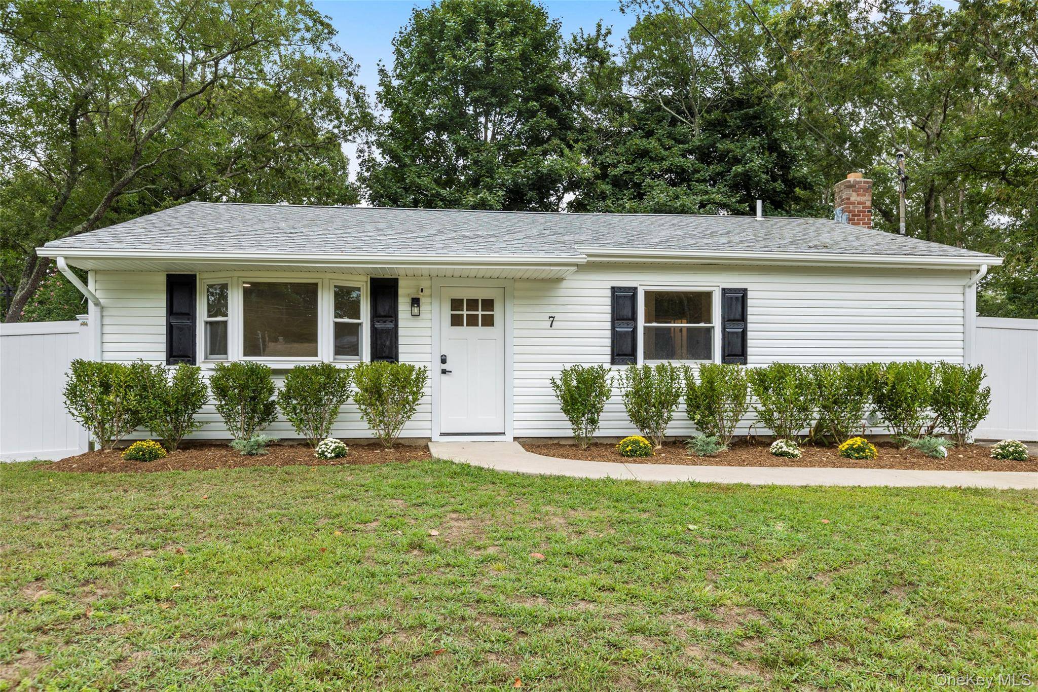 Welcome home ! Beautifully renovated 3 bedroom, 1 bath Ranch offers modern updates.