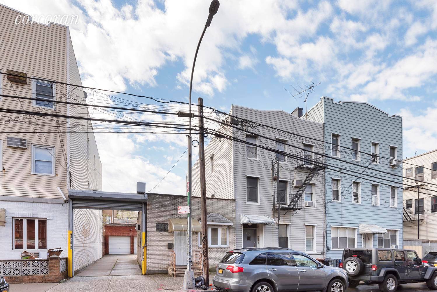 Presenting a RARE Opportunity To Own a 50' x 100', 10, 000 SF buildable at 136 138 Frost St.