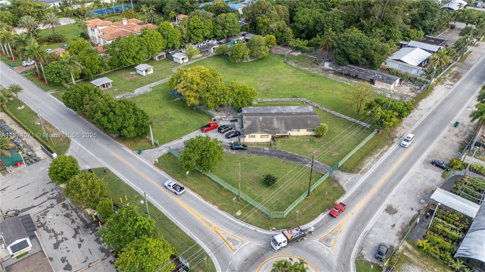 Start dreaming ! Prime Development Opportunity nestled in the heart of Horse Country.