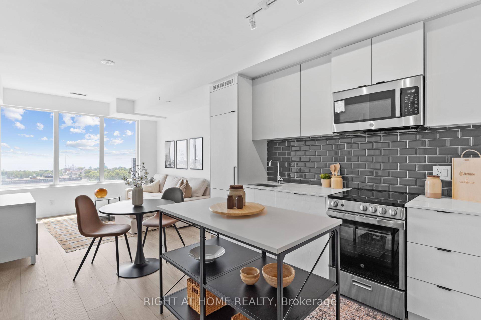 Brand New, Never Lived In Luxury amp ; Modern Furnished Executive Rental.
