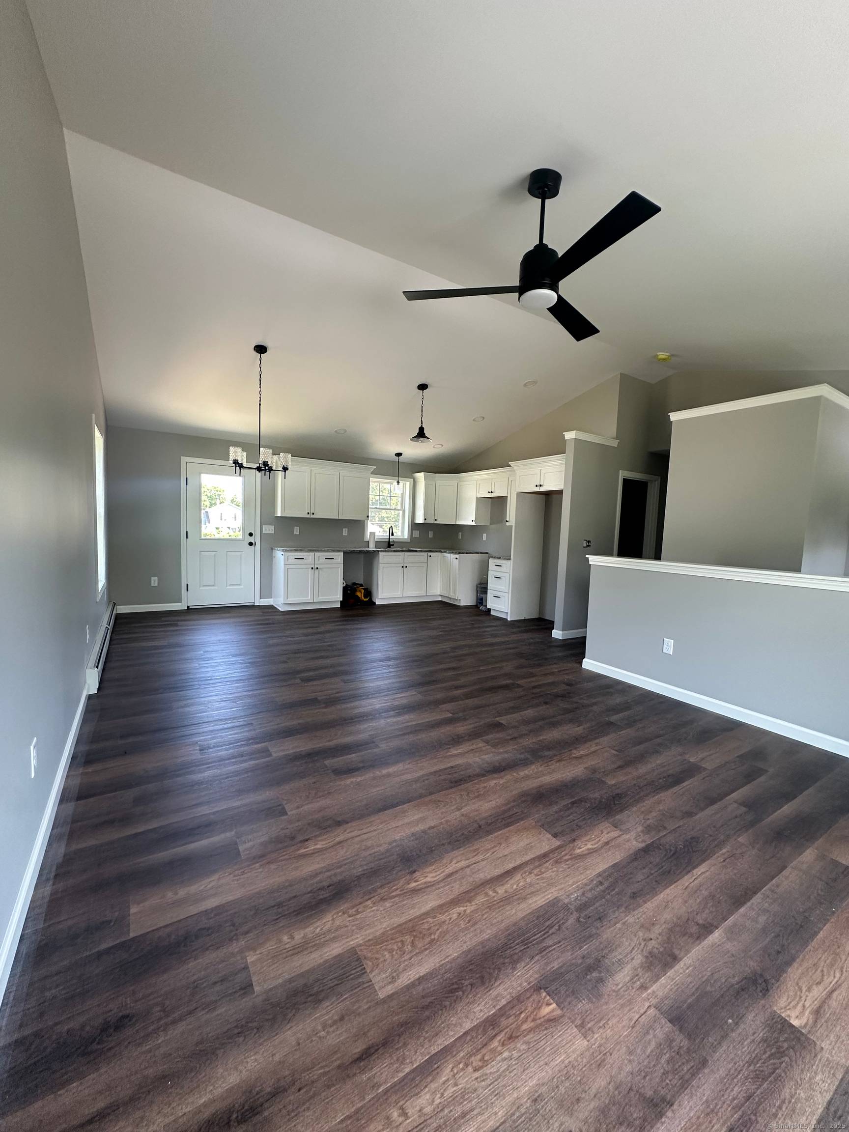 Stunning new construction in Brooklyn, CT !