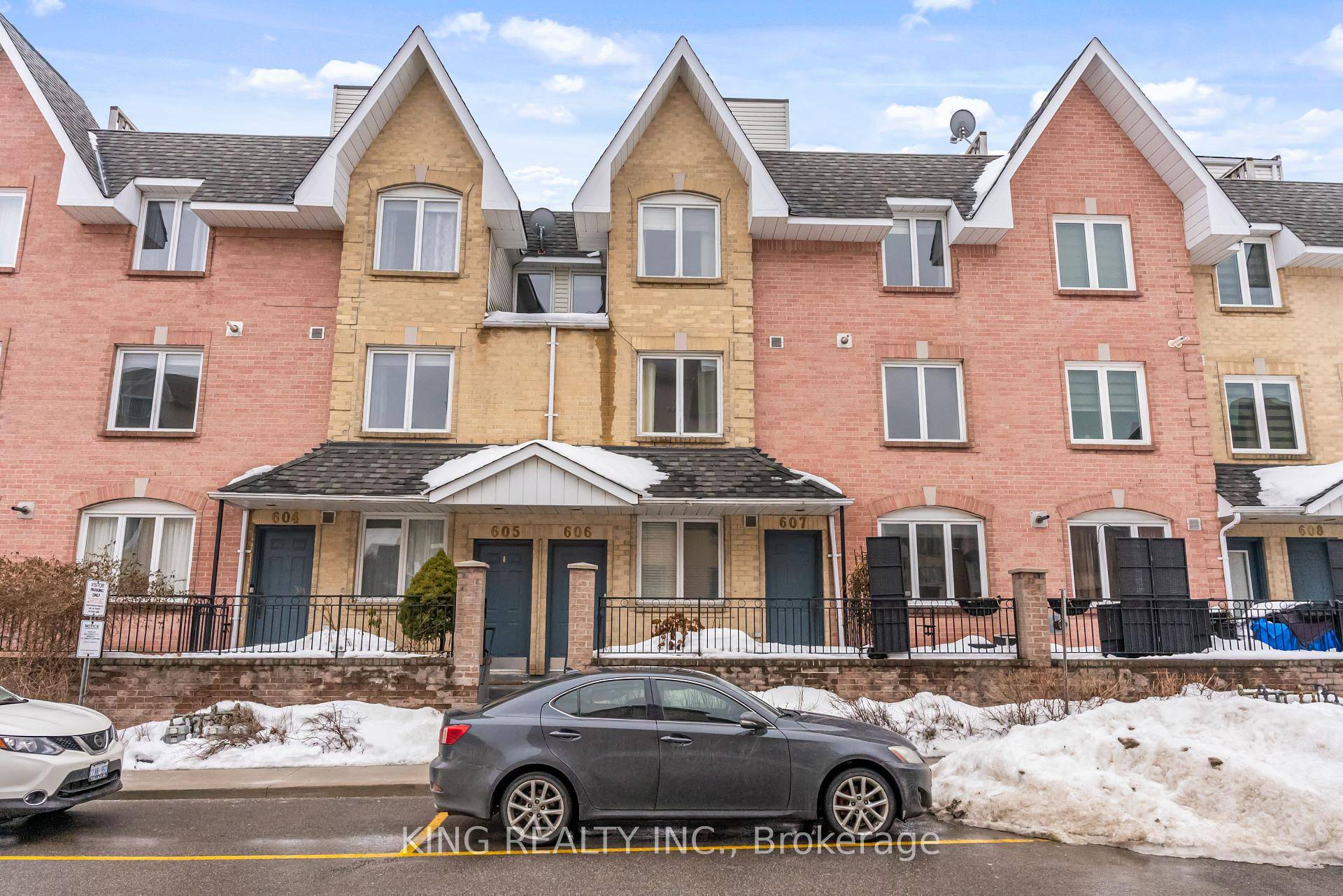 Welcome to your updated 2 bedroom, 3 bathroom townhome !