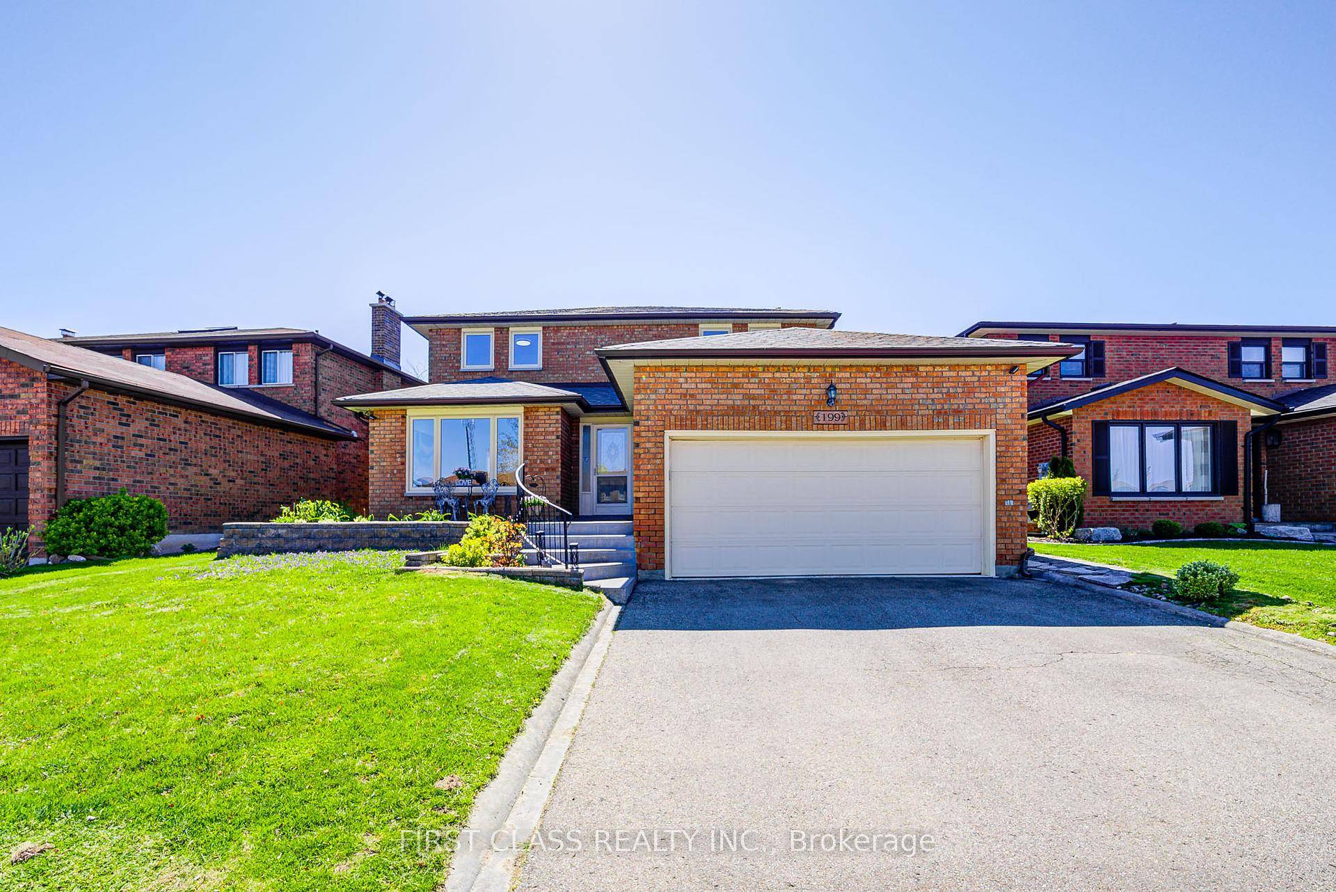 Charming and Well kept 4 bedroom home offering plenty of natural sunlight and comfortable living space.