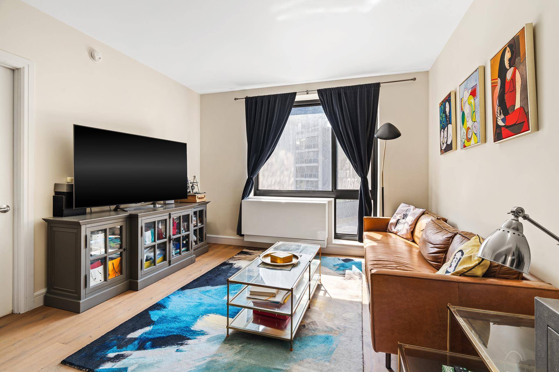 Experience modern luxury in this spacious corner two bedroom, two bathroom residence at The Dutch.
