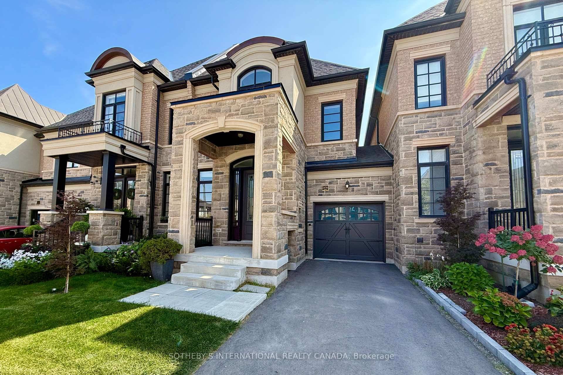 Welcome to 2456 Saw Whet Boulevard, a beautiful new build townhouse in Oakville.