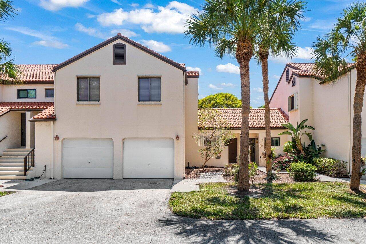 Beautifully updated 2 bed, 2 bath home with a 1 car garage.