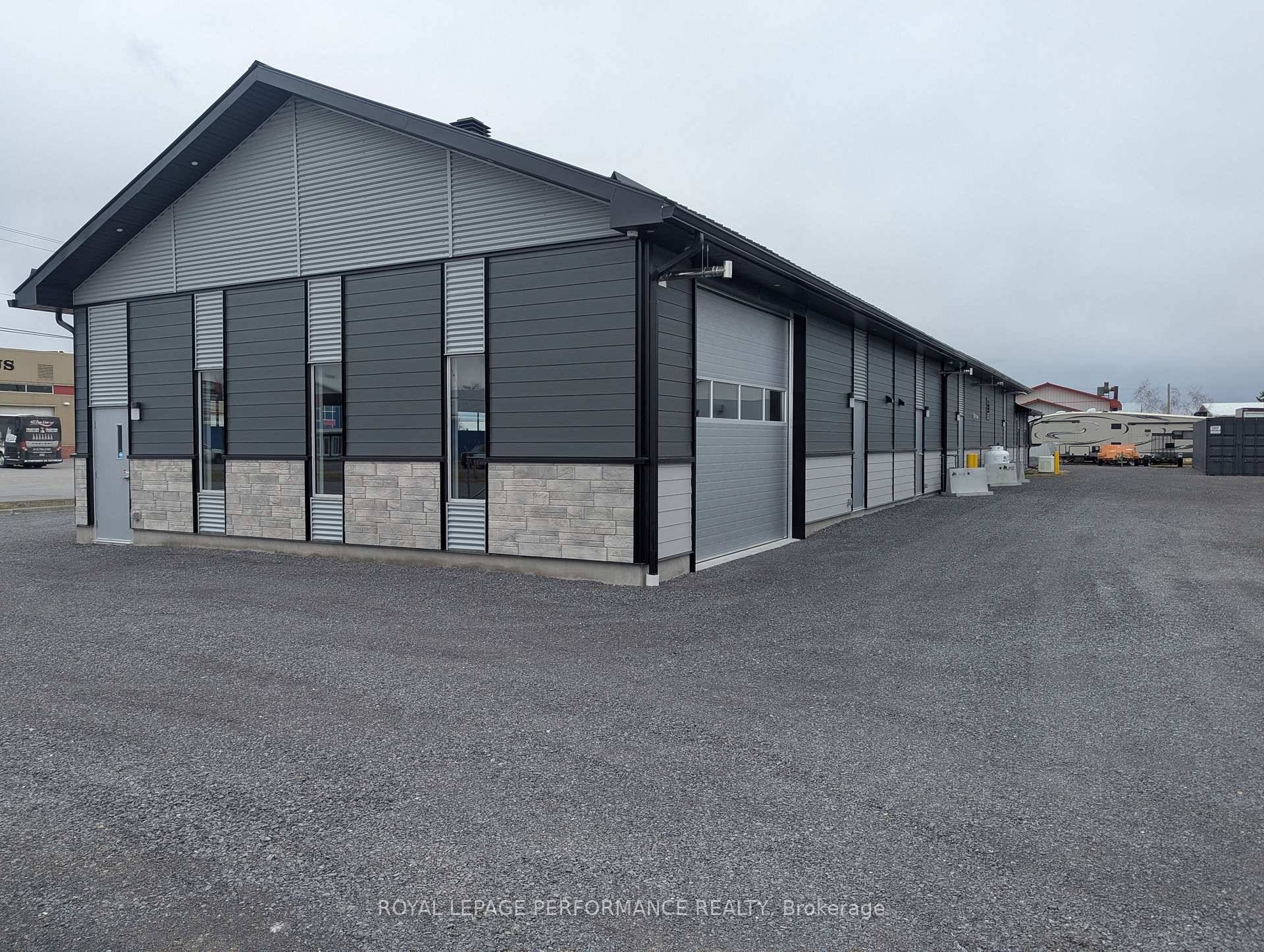 High end construction, 4, 700 sq ft industrial building, of which 2000 sq ft were added in 2024.