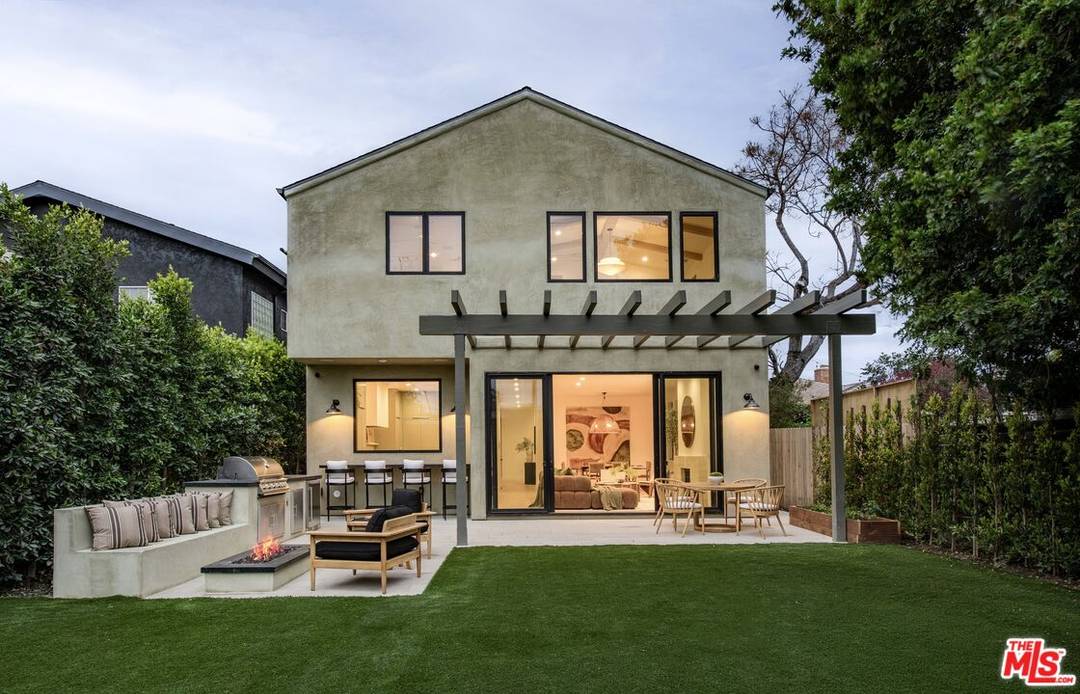 1016 Palms Blvd 4BR Marina Del Rey La