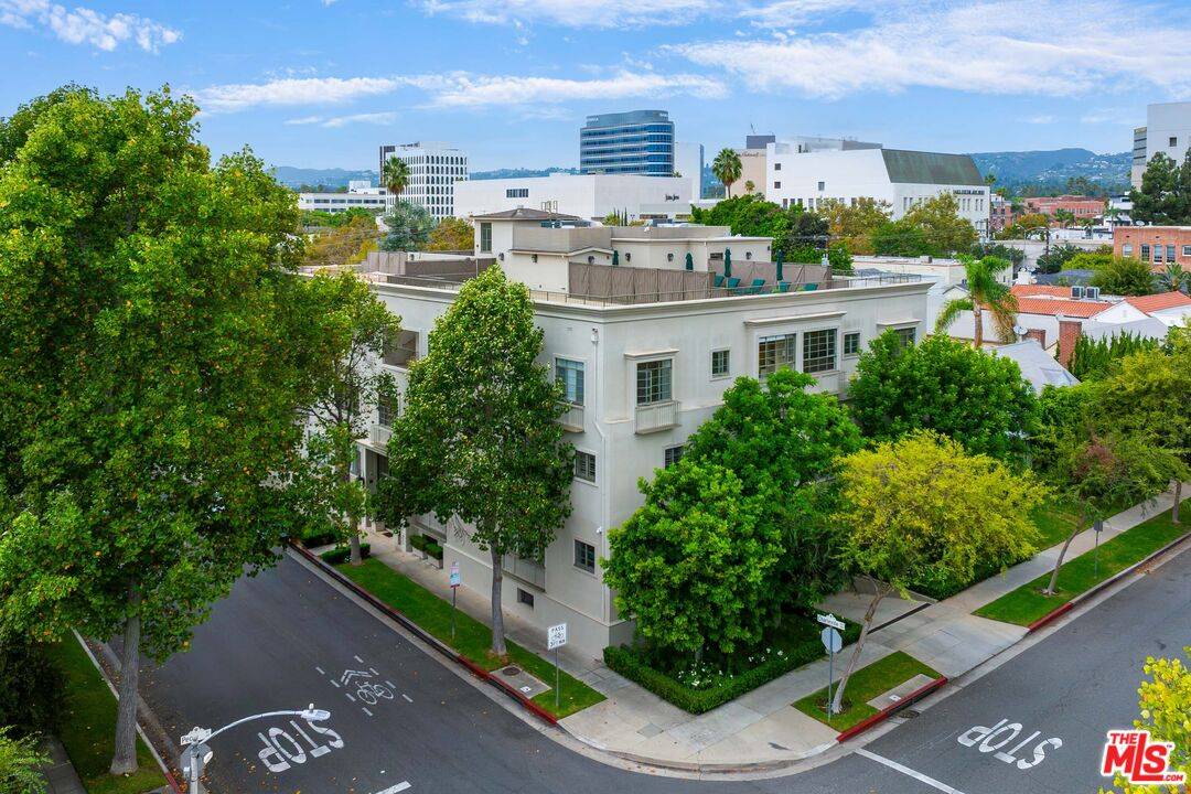 9601   Charleville Blvd Beverly Hills La