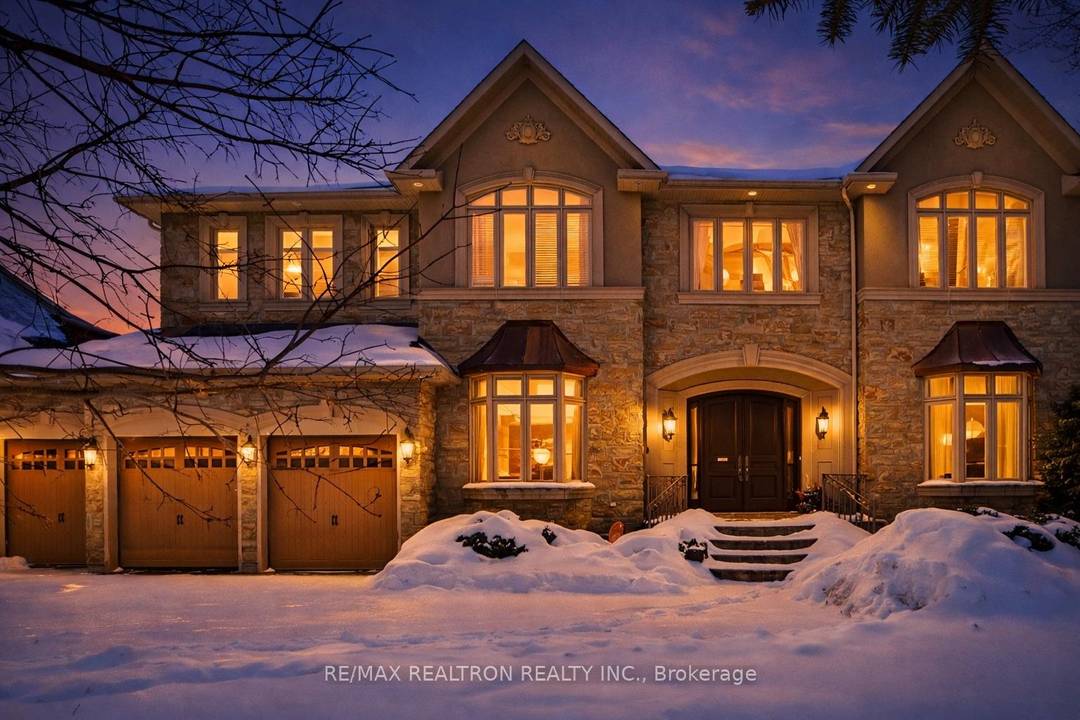 Set on a generous lot in one of Richmond Hill's most established and family friendly neighbourhood, 177 Duncan Road is a distinguished detached executive home offering the perfect balance of ...