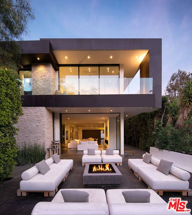 1424   Rising Glen Rd 4BR Sunset Strip La