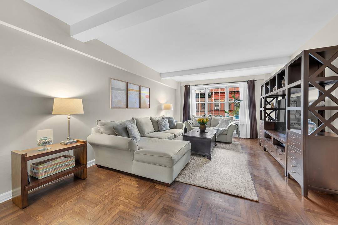 Welcome home to this beautifully renovated two bedroom residence at The Elliot, a distinctive Art Deco building just steps from Riverside Park.