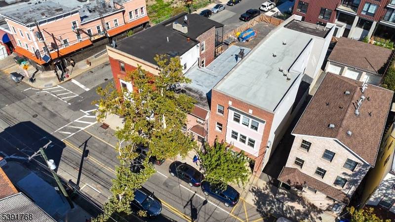 Legal Two Family Home in the Heart of Newark ?