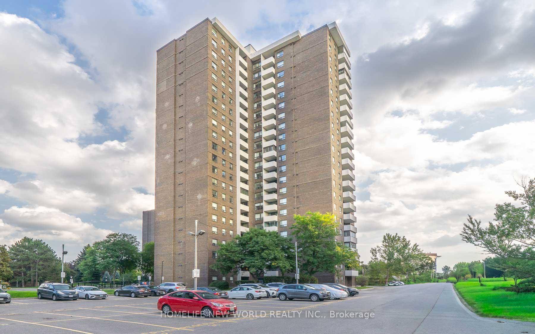 Welcome to this beautifully maintained and generously sized 2 Bdr, 1 Bath condo offering 930 sqft of comfortable and functional living space.