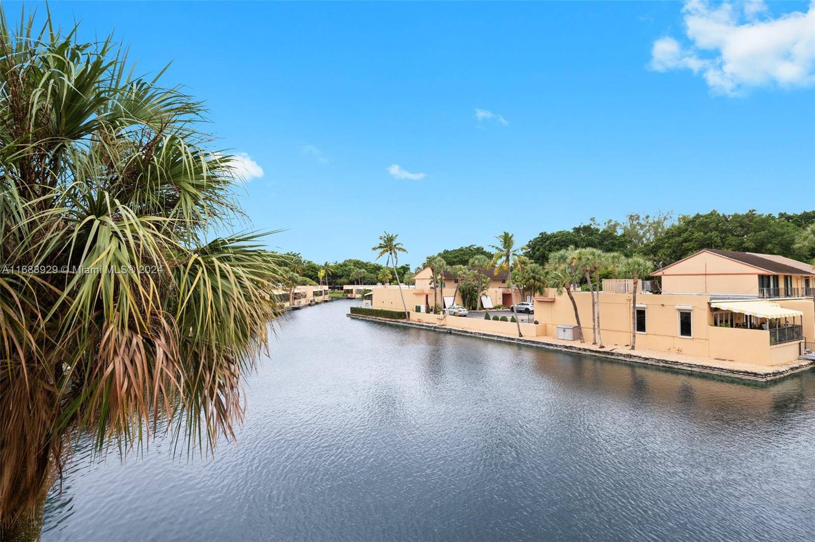Located in the very desirable town of Miami Lakes, where great schools and a vibrant atmosphere await !