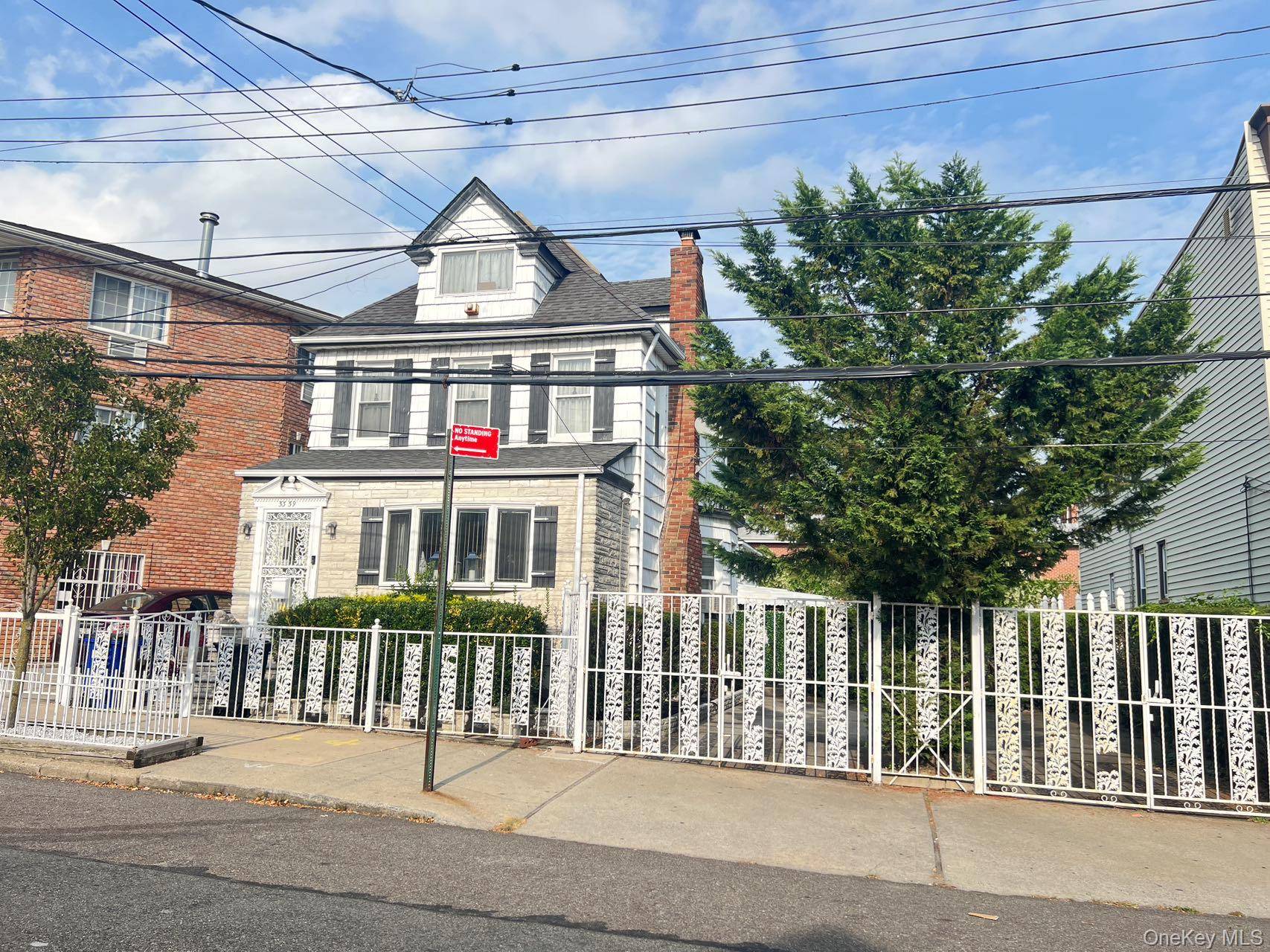 Single Family Home in the Heart of Maspeth With Oversized Lot !