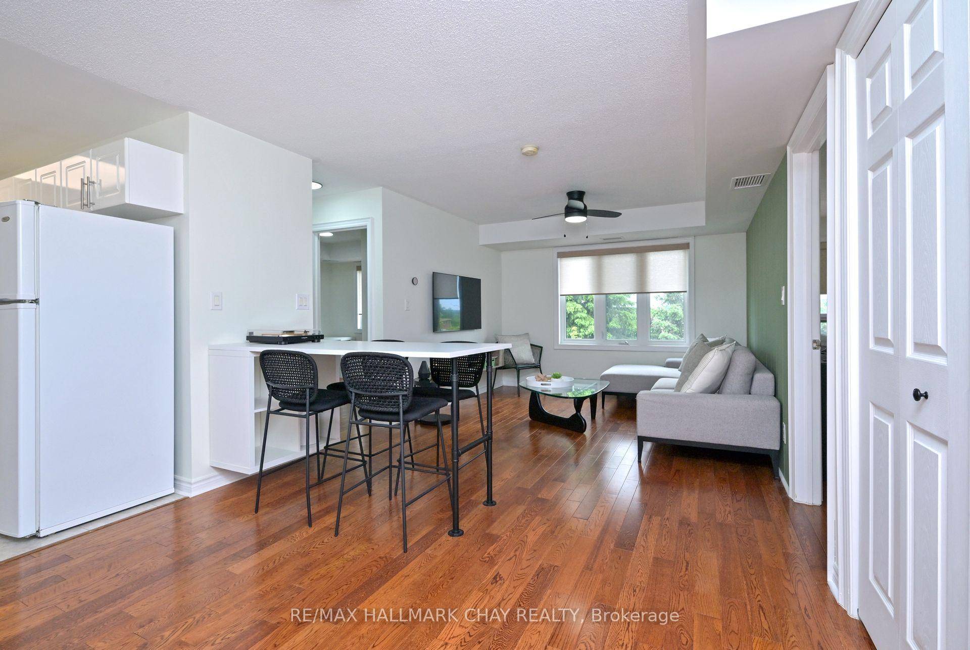 Looking for the perfect blend of comfort, style, and convenience ?