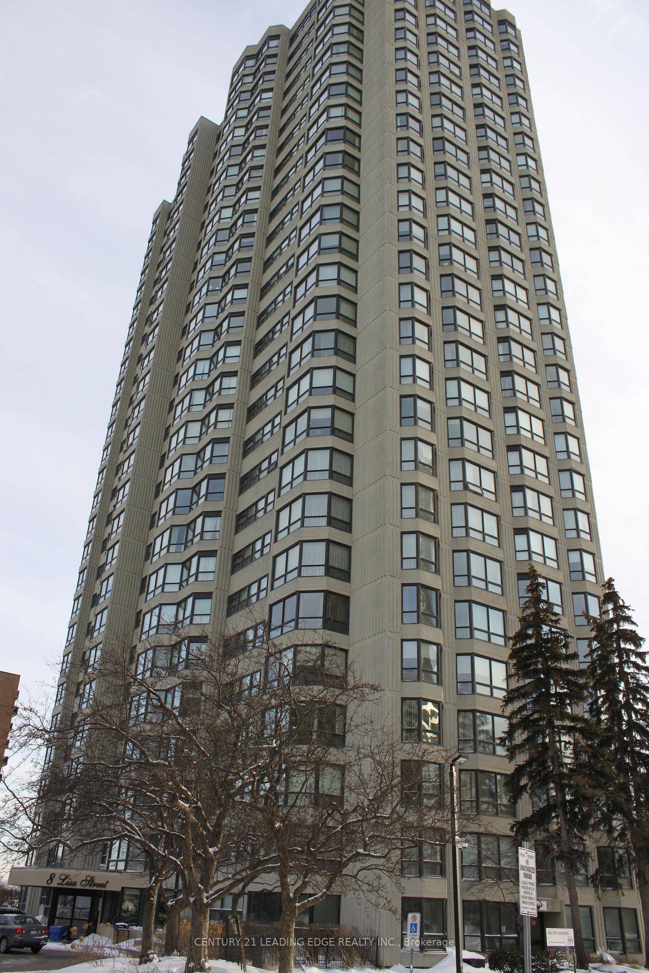 Luxurious Ritz Towers, Gorgeous Completely Renovated Large Corner Unit With Wrap Around Windows, Prime Property With Full Resort Like Amenities With Indoor amp ; Outdoor Swimming Pools, Tennis Court, Squash ...
