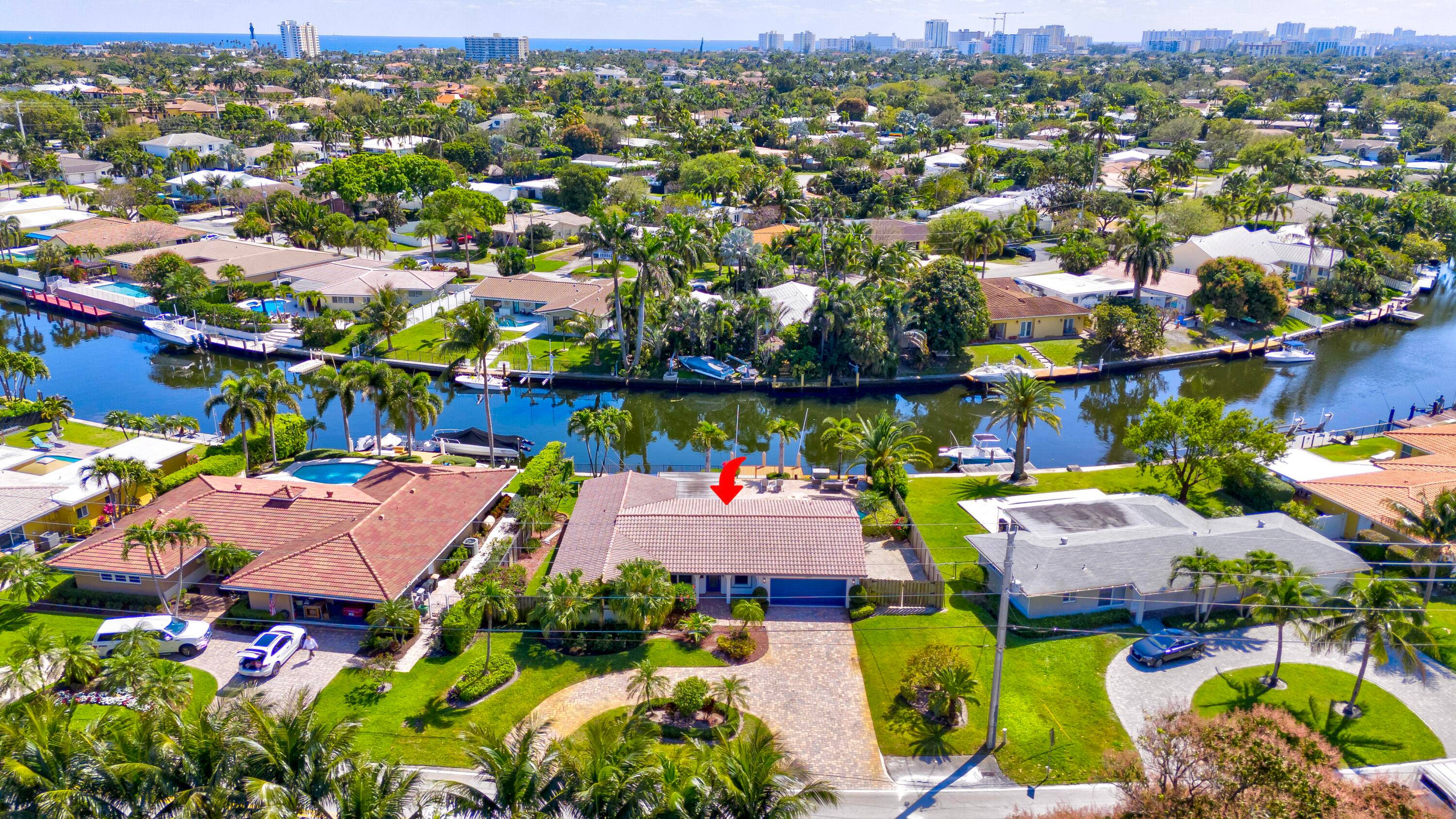 PREFERS ANNUAL RENTAL... Experience coastal living in this beautifully updated waterfront 1 FIXED BRIDGE W OCEAN ACCESS 3 bedroom, 2 bathroom, furnished ranch, with an office nestled in the serene ...