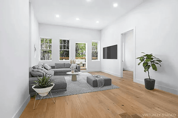 Welcome to 309 Henry Street This beautiful 3BD 2BA with a large PRIVATE deck is now available !