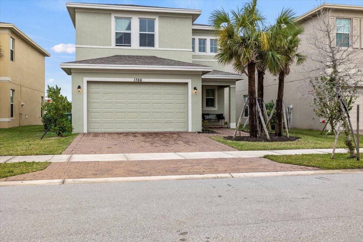 5, 000 CREDIT TO BUYER AT CLOSING !