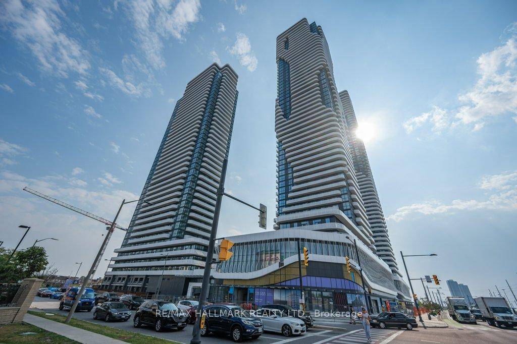 Welcome To A Brand New and Never Lived In Condo Unit In A Thriving and Rapidly Growing Community !