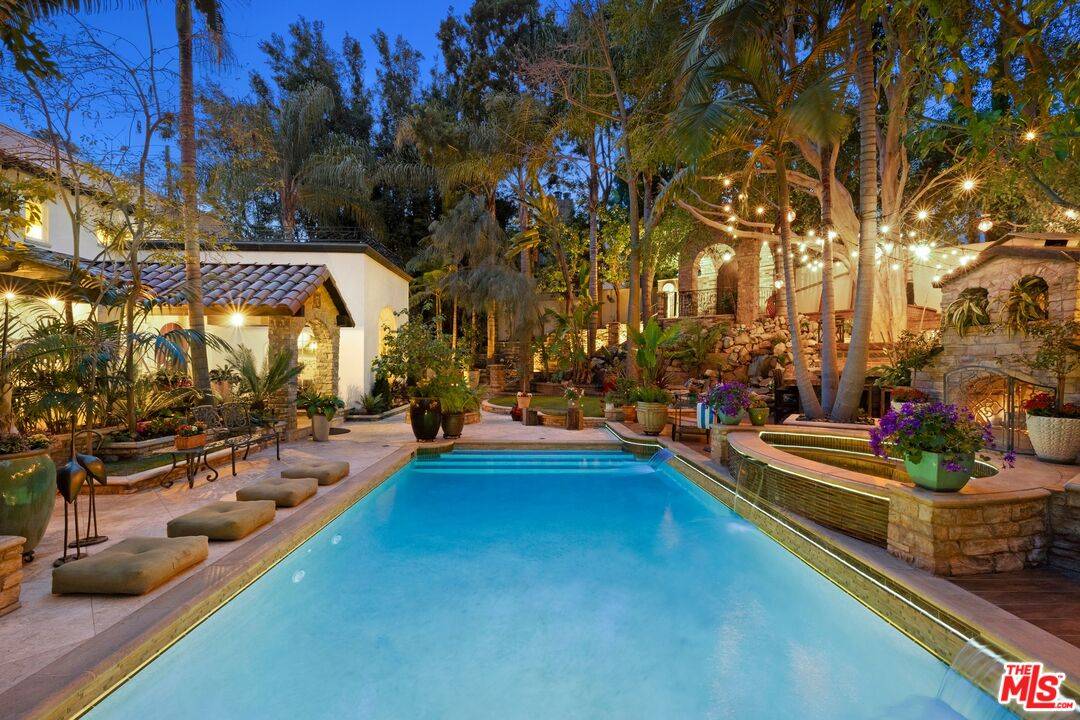 2276   La Granada Dr 4BR Hollywood Hills East La