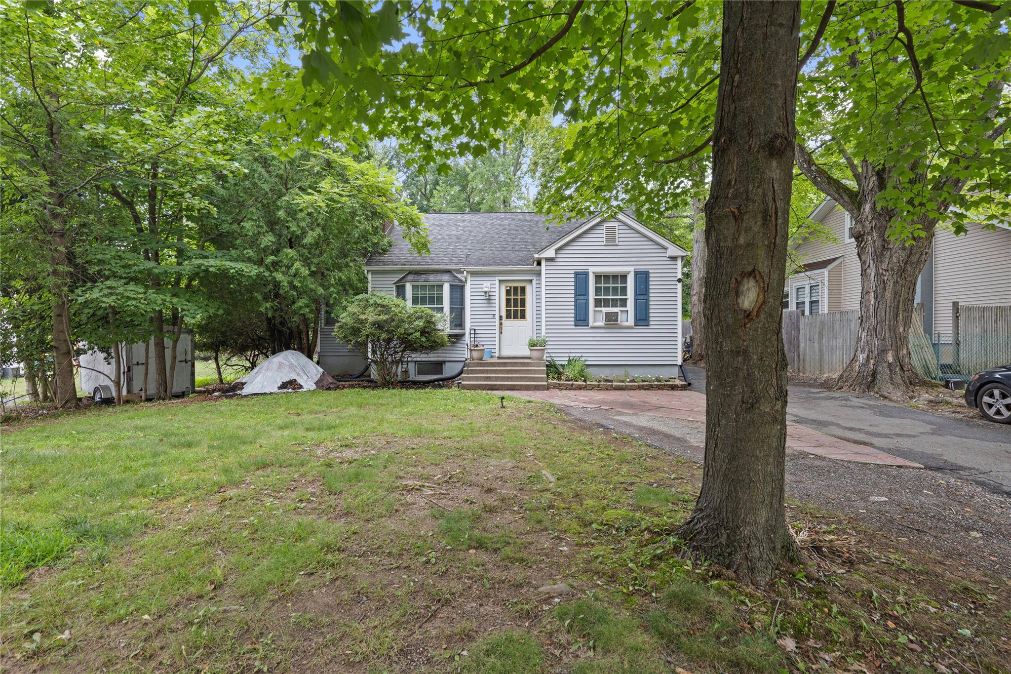 Location, Location, Location Opportunity, Opportunity, Opportunity For the first time on the market, this well maintained 4 bedroom Cape Cod style home is centrally located in Monsey.