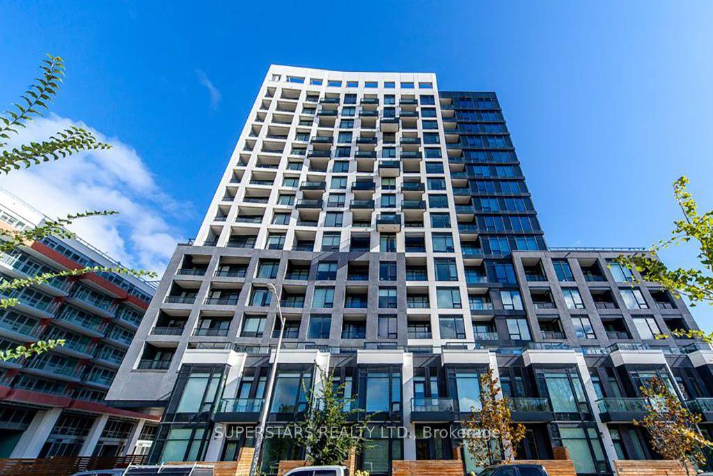 Experience Luxury And Convenience In One Stunning Package !