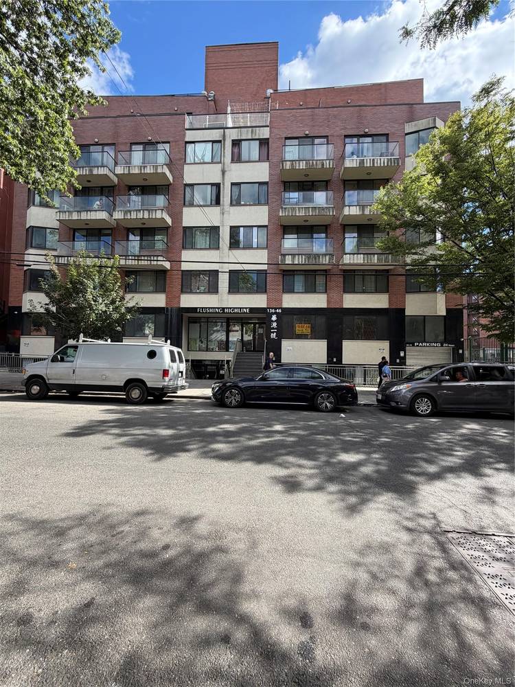 Welcome to sophisticated living in the heart of Downtown Flushing !
