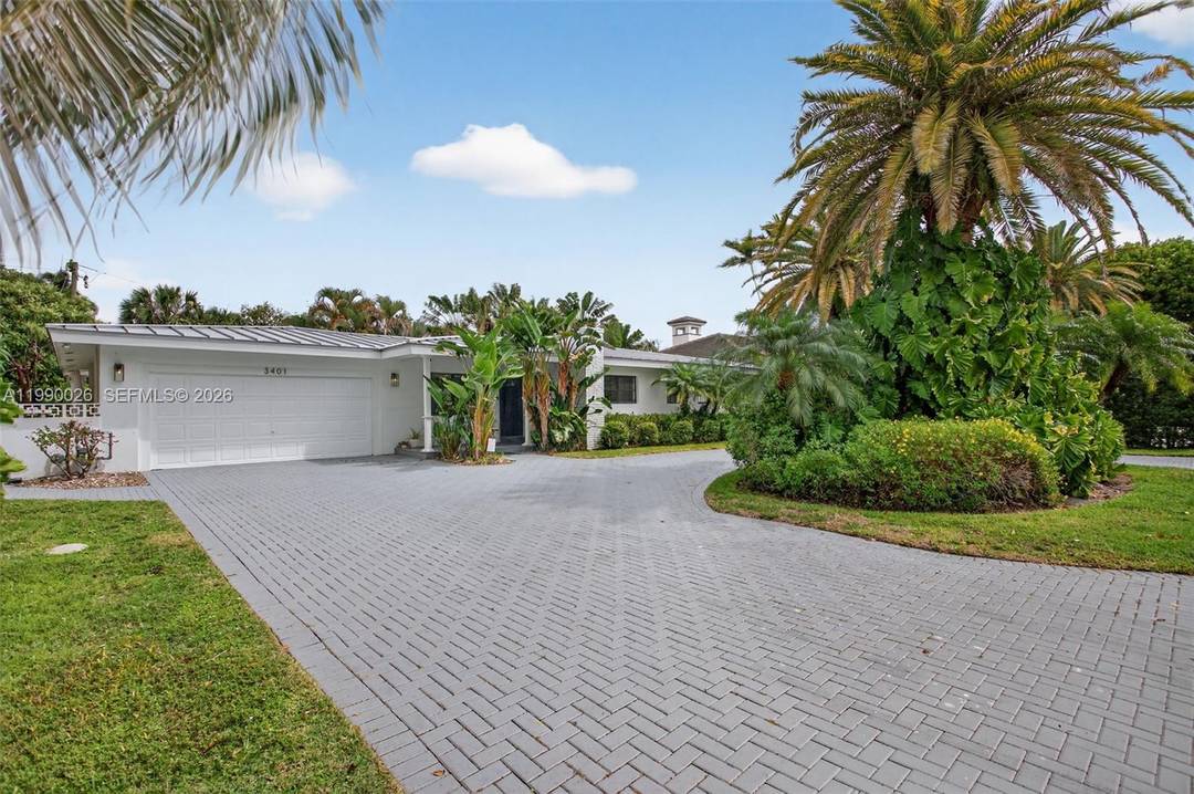 Refined coastal living with this beautifully updated 3 bedroom, 3 bath residence, ideally situated in the desirable Pompano Intracoastal area.