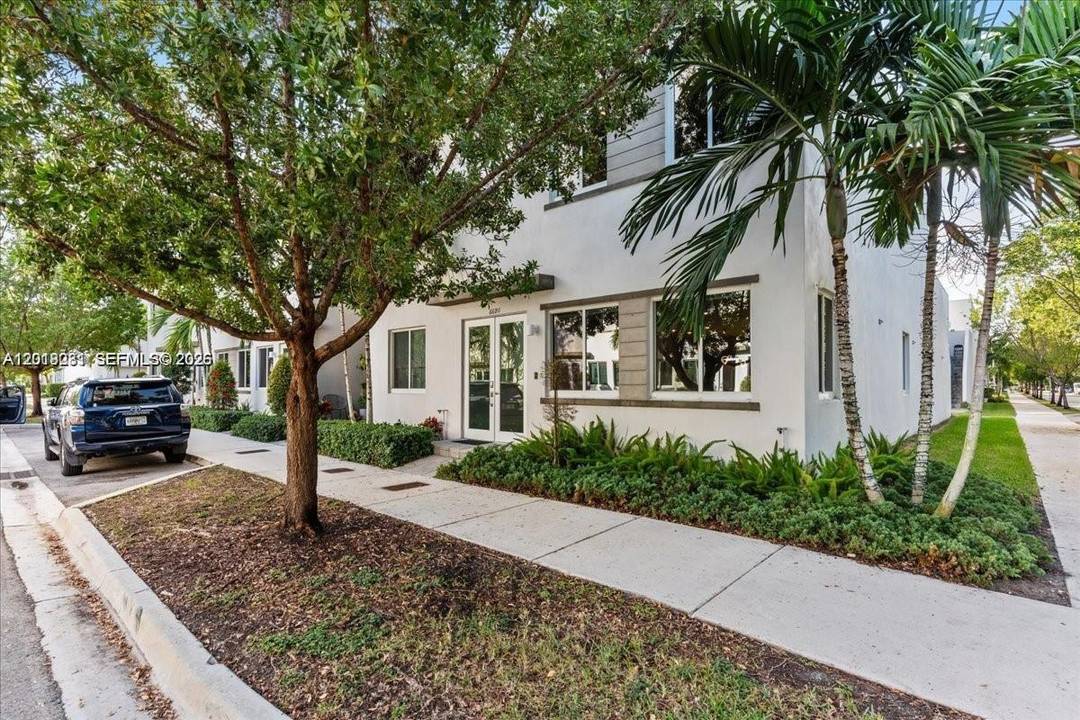 Excellent Investment Opportunity in Landmark Doral !