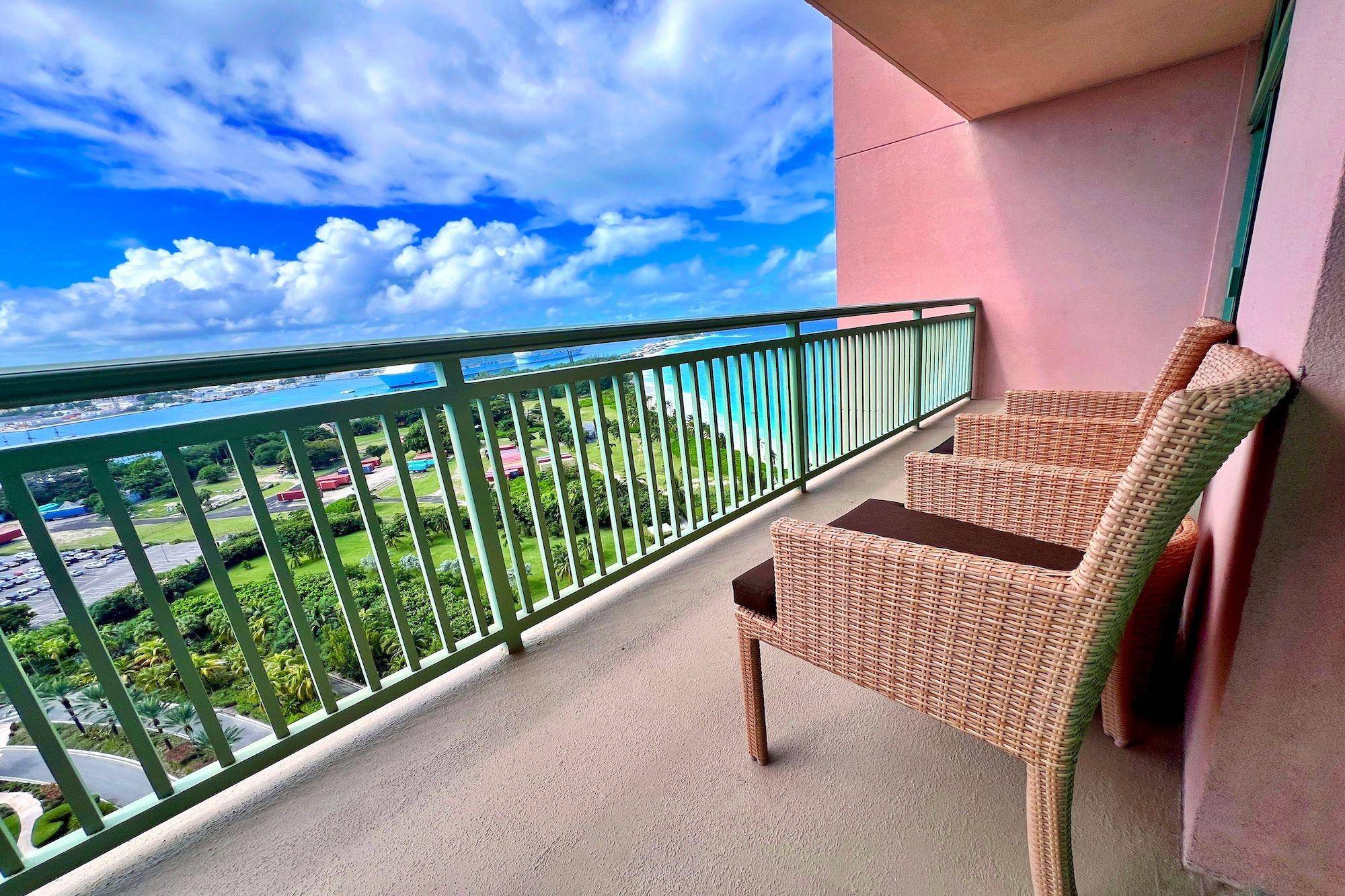 THE REEF Condo Paradise-Island Bahamas