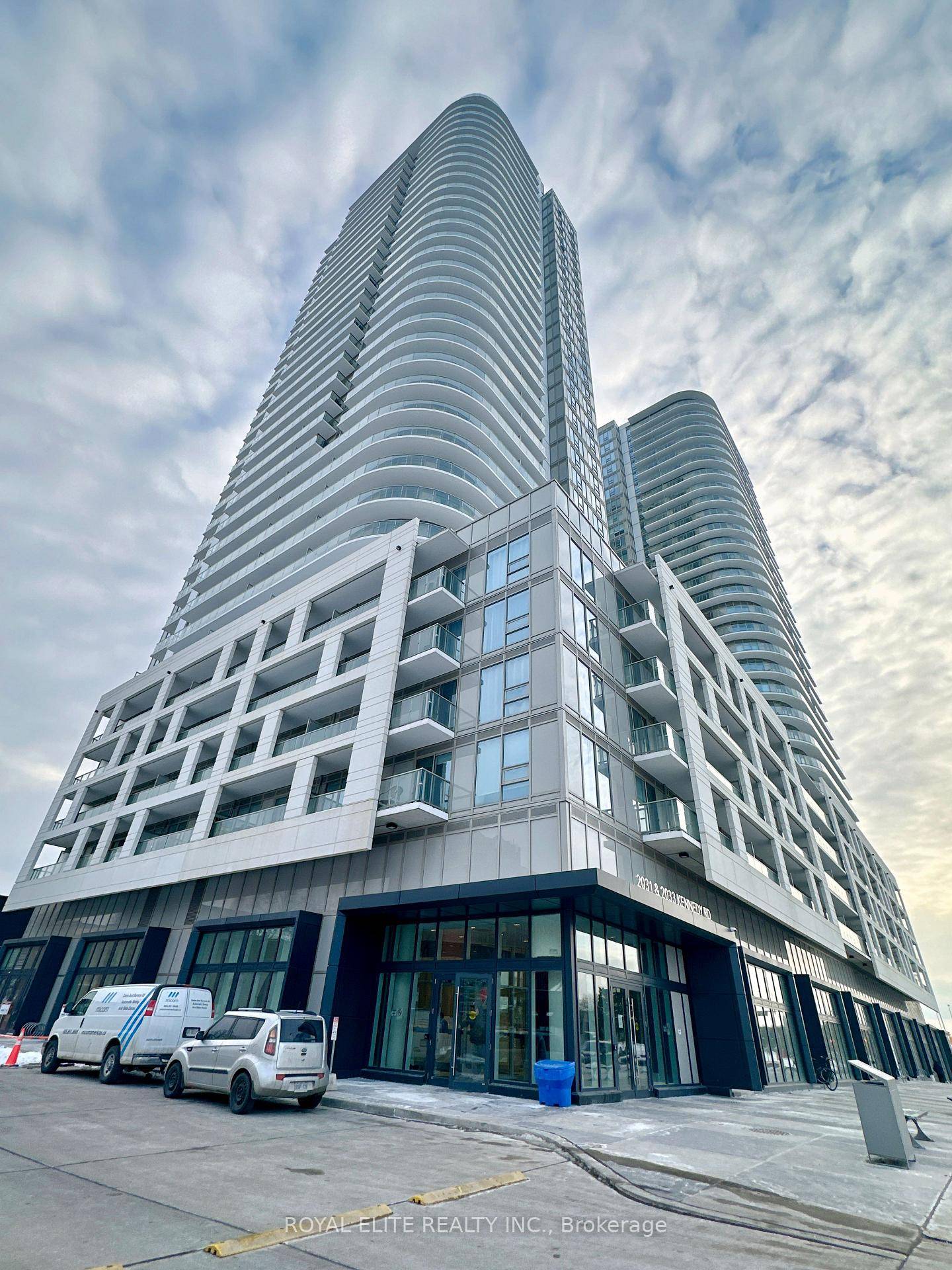 One year old, newly built 1 bedroom KSquare condo unit 473 20 sqf with a 9 ft ceiling and an open concept, functional floor plan with no wasted space.