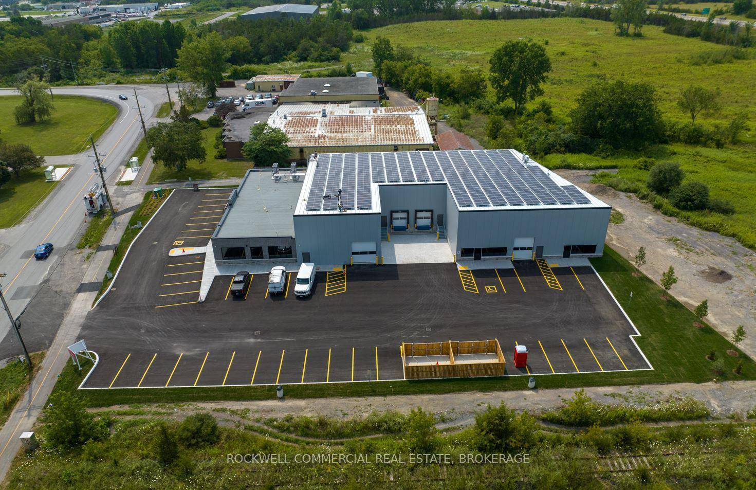 #Unit C - 296 University Avenue, Belleville, ON K8N 5S6
