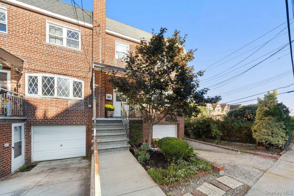Have you been looking for that home that offers comfort amp ; convenience ?